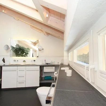 Chalet Mit Panorama Und Spa *