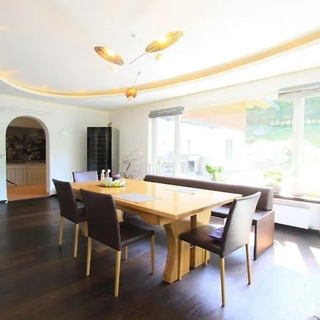 Chalet Mit Panorama Und Spa